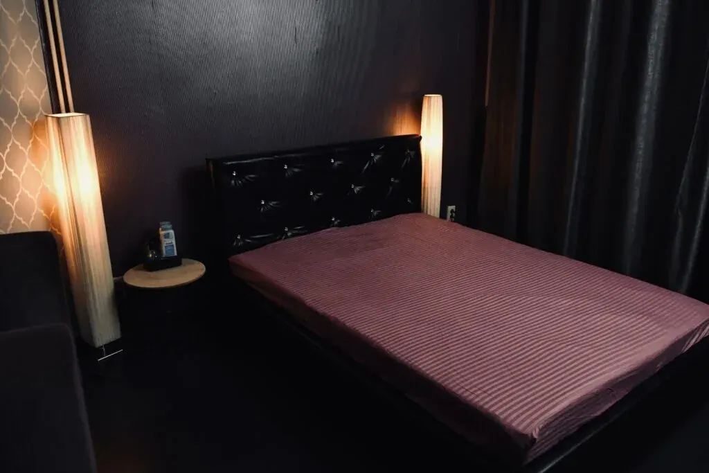 Nirvana, erotic massage in Bucharest