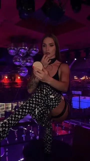 Darling Cabaret, gentlemen's club in Prague